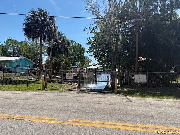 4th image of 1541 NW 21st St