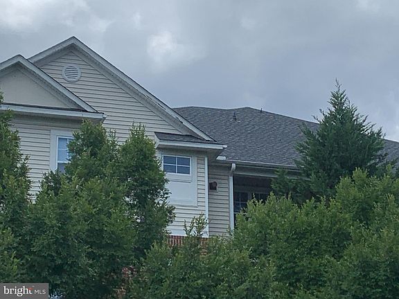 5th image of 12941 Centre Park Cir APT 422