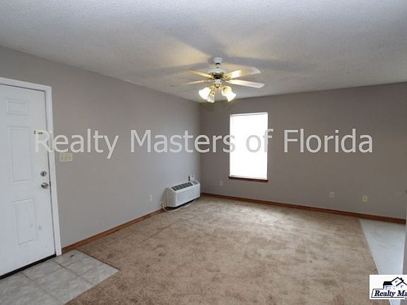 3rd image of 8110 Stonebrook Dr #A