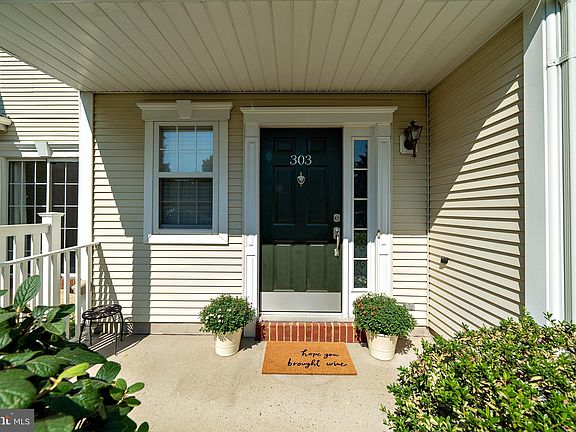 2nd image of 303 Kentshire Ct