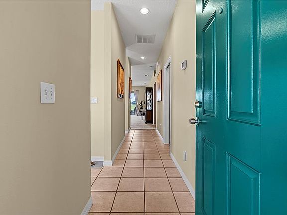 4th image of 104 CLUB VILLAS LANE #N/A