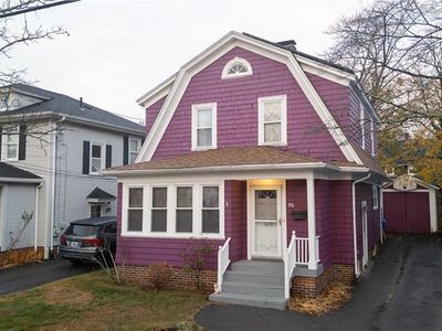 52 Lyndon Rd, Cranston, RI, 02905