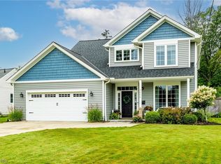 3606 Walter Rd, North Olmsted, OH 44070