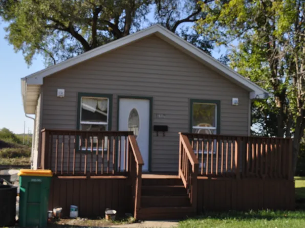 1329 Washington St, Marseilles, IL 61341