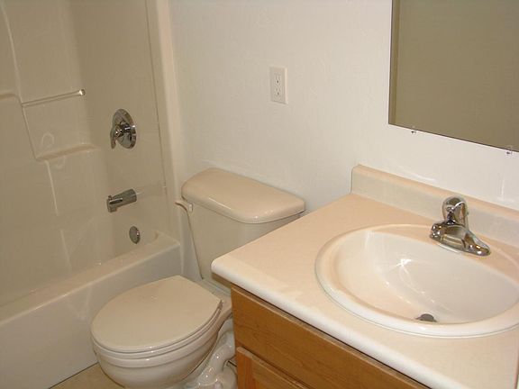4th image of 337 Aspenwood Dr