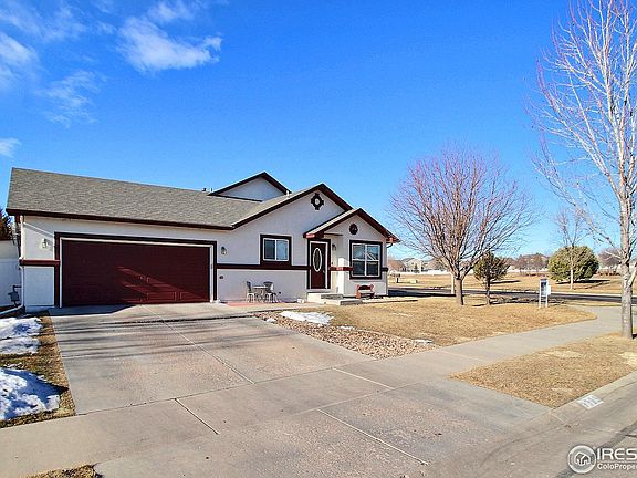 3rd image of 3303 Costanita St