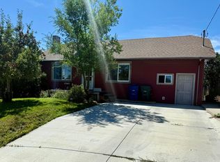 262 Lewis St, Sheridan, WY 82801