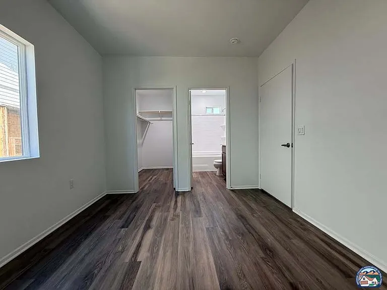 518 S F St — Photo 15