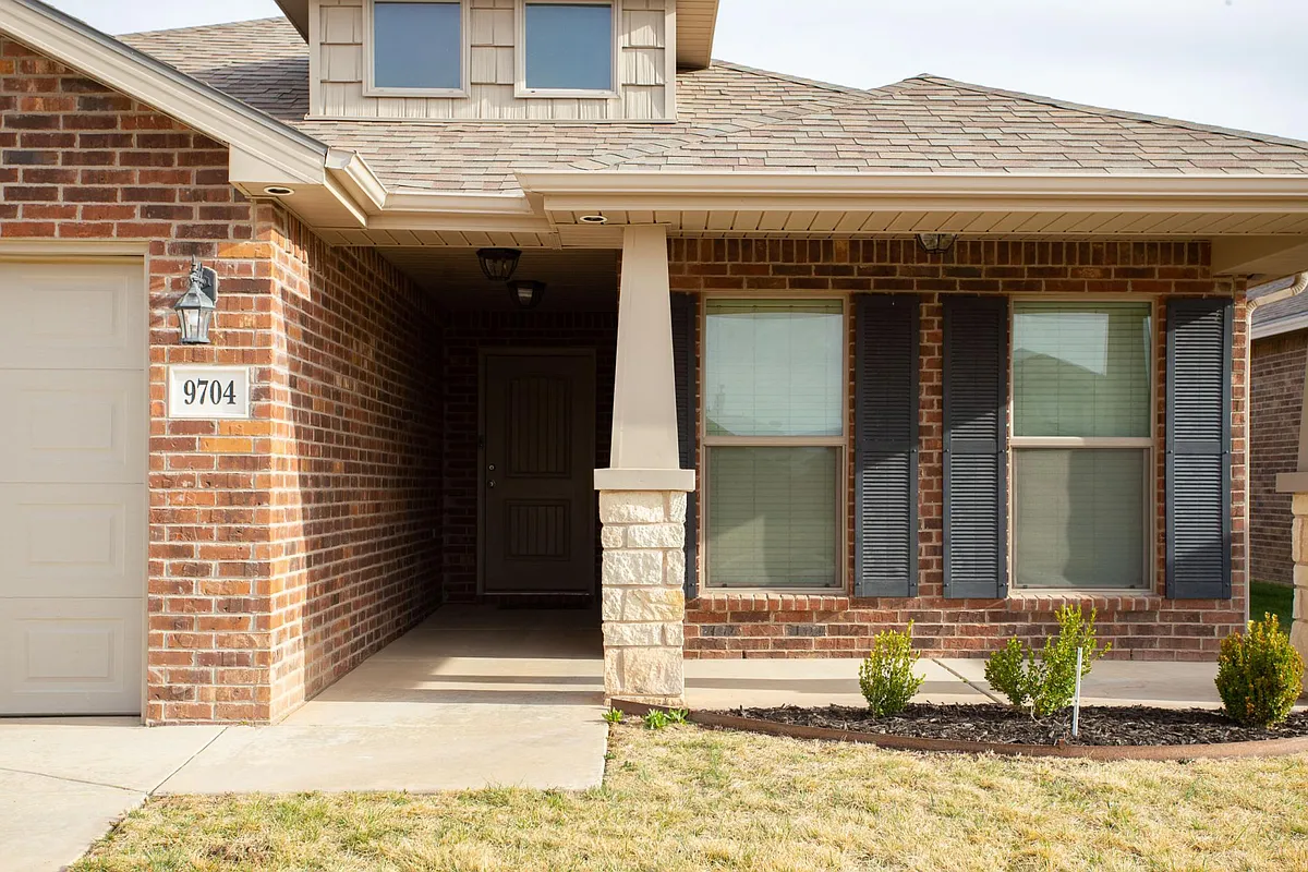Building Photo - 9704 Rockwood Dr