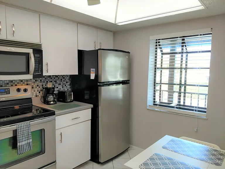 310 Mission Trl N #H — Photo 25