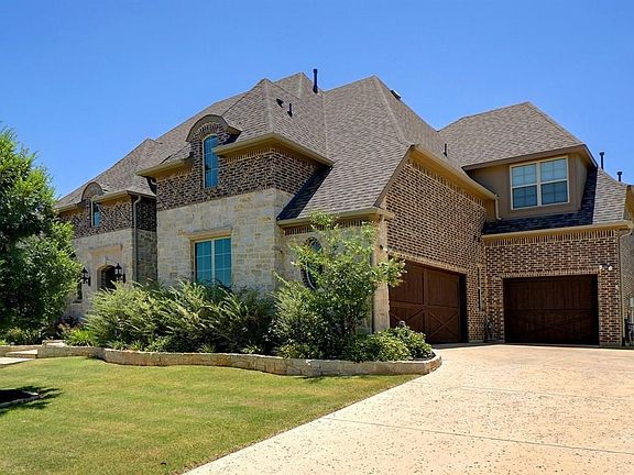2nd image of 682 Meadow Creek Dr