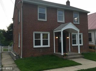 302 S Artizan St, Williamsport, MD