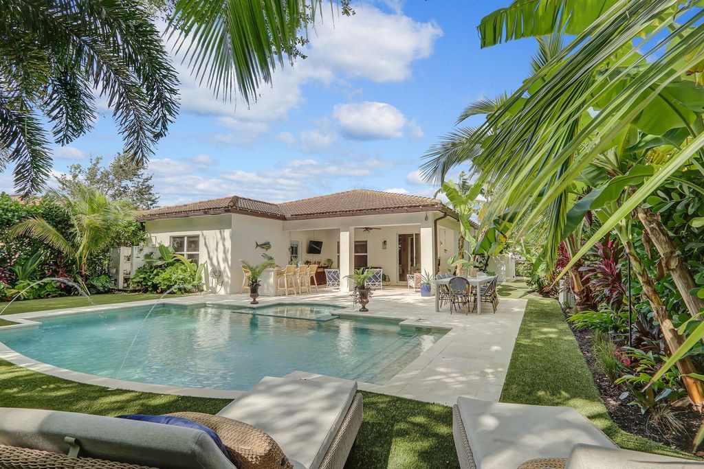 151 Rudder Cay Way - Property Image