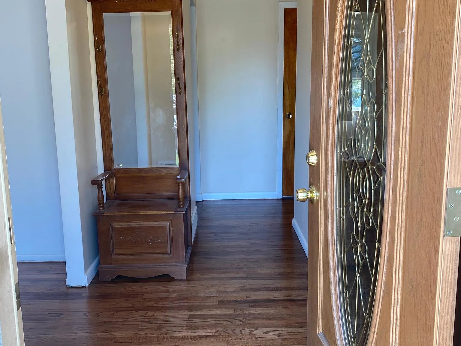 3 bed, 1341 sqft, $3,200 — Photo 2