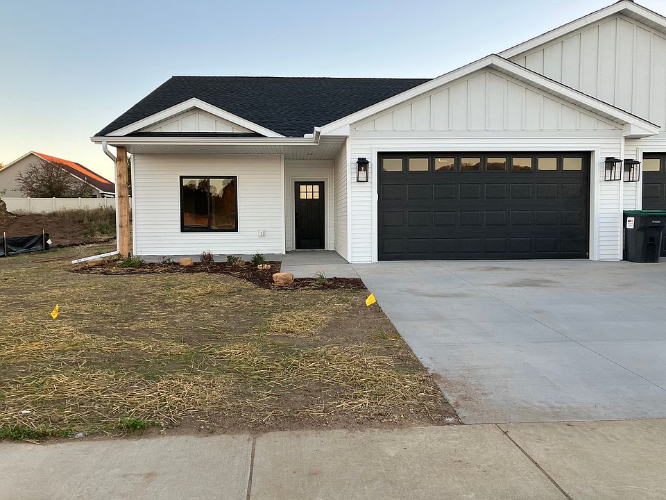 1st image of 1206 Wisteria Ln
