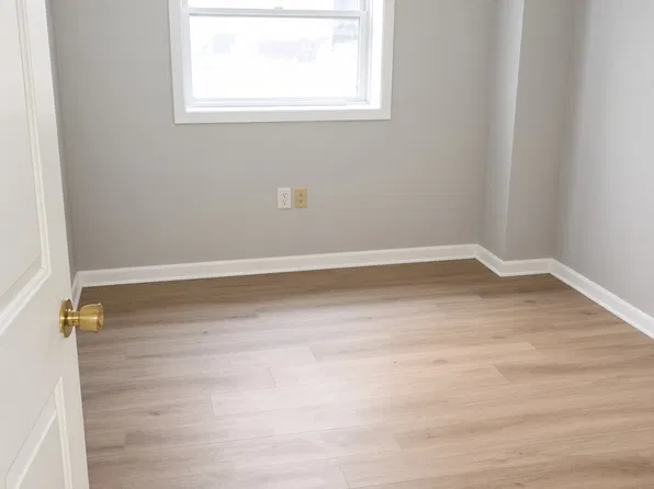 106 Project Rd, Troy, NY