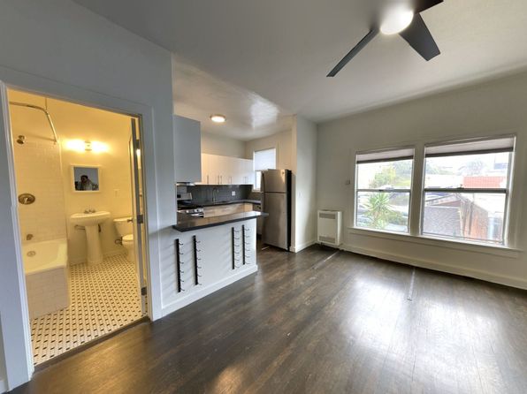 1461 W Sunset Blvd APT 205