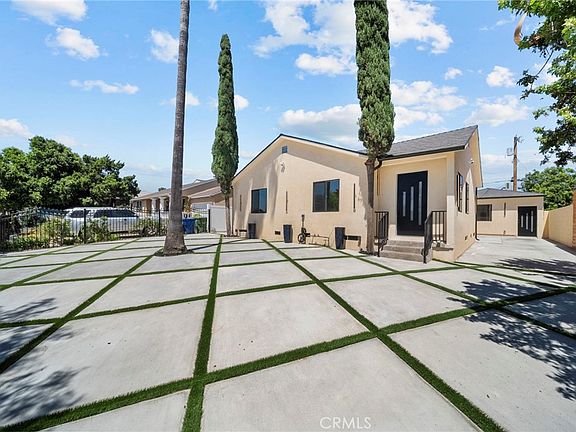 4th image of 7660 Radford Ave
