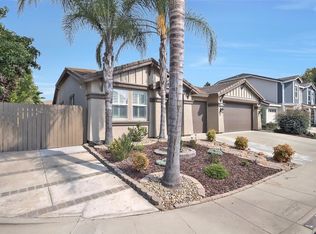 201 Lenader Ct, Roseville, CA 95747