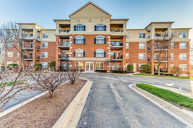 1st image of 0S099 Lee Ct Unit 107