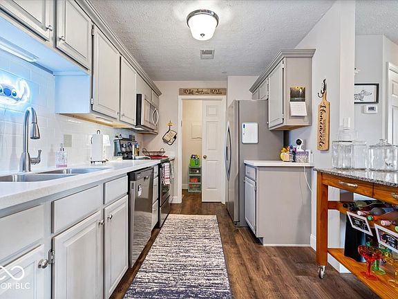 5th image of 8720 Yardley Ct APT 206