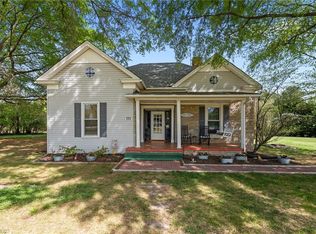 528 Red Marshall Rd, Pelham, NC 27311