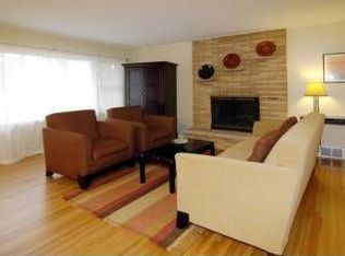 2318 Flag Ave S, Saint Louis Park, MN 55426