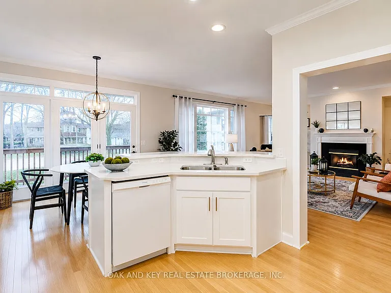 1890 Richmond St #1 — Photo 19