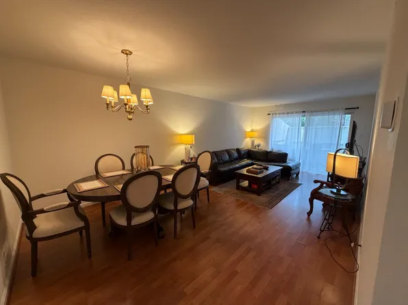 675 Sharon Park Dr APT 115, Menlo Park, CA 94025