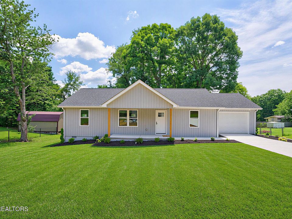 1st image of 430 Rhododendron Cir
