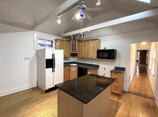 1841 N Warren Ave UNIT A, Milwaukee, WI