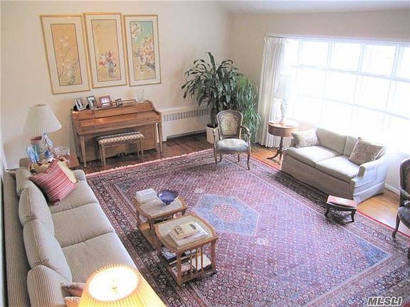 4th image of 136 Harbor Ln