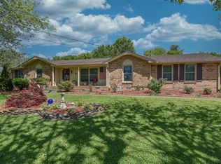 158 Luna Ln, Hendersonville, TN 37075