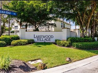 8310 Village Edge Cir APT 4, Fort Myers, FL 33919