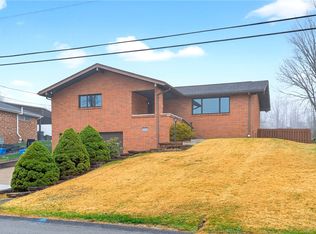14223 Roberta Dr #5, Irwin, PA 15642