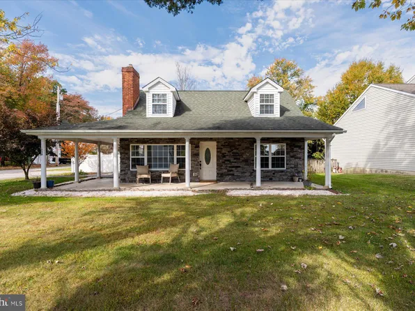 4238 Carvel Ln, Edgewater, MD 21037