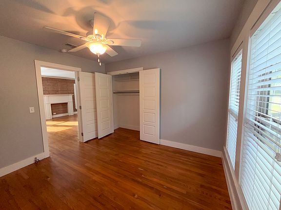 5th image of 106 E Myrtle St