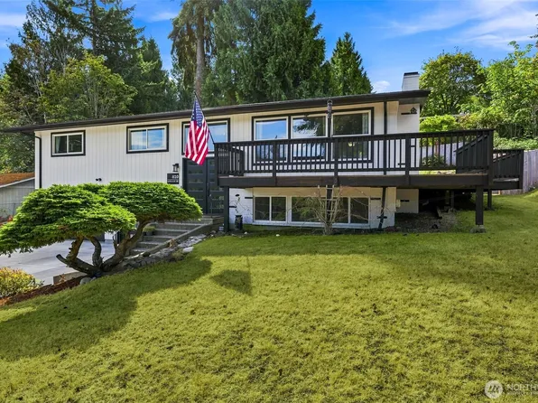810 19th Avenue SE, Puyallup, WA 98372