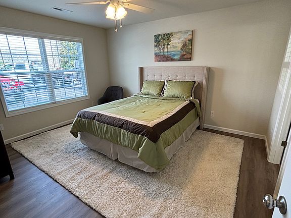 4th image of 153 School Ave APT 102