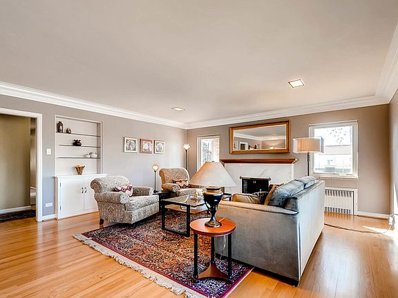 5th image of 1050 S Cove Way