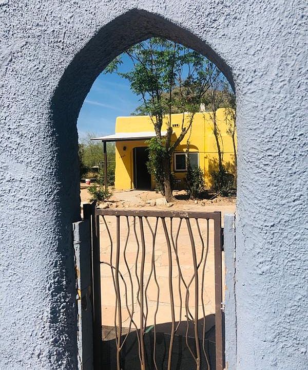 1st image of 2647 N Stone Ave