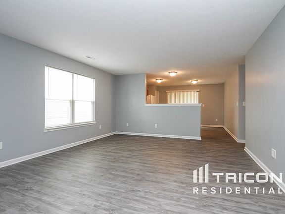 2nd image of 7310 Mosaic Dr