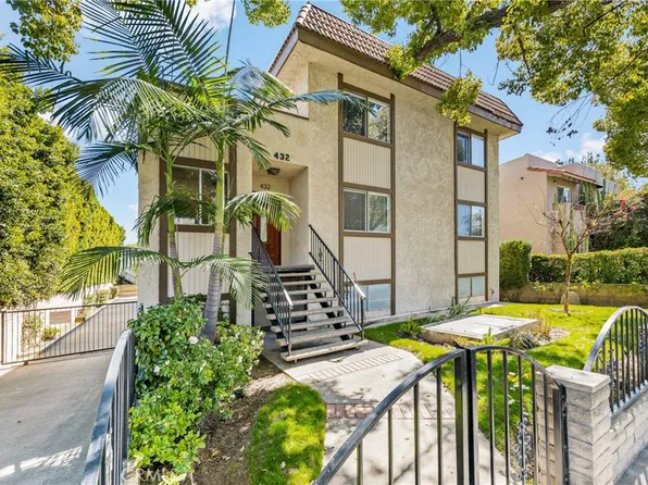 432 S Oak Knoll Ave APT 4, Pasadena, CA 91101