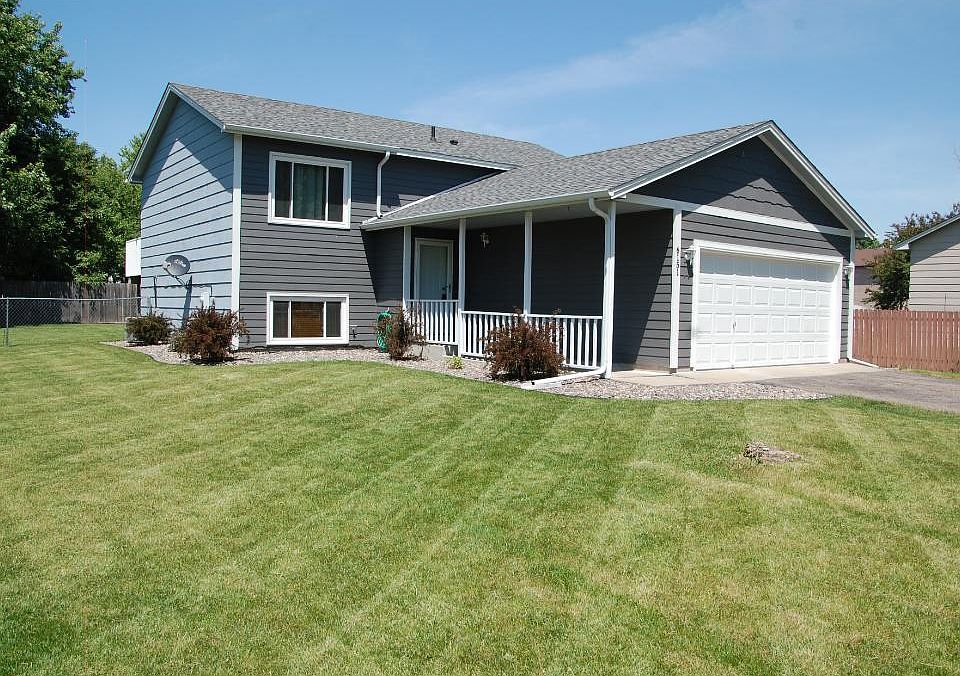 1st image of 6151 Kalland Dr NE
