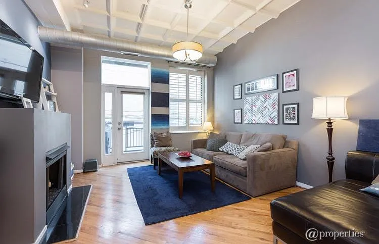 1307 S Wabash Ave #202 — Photo 8