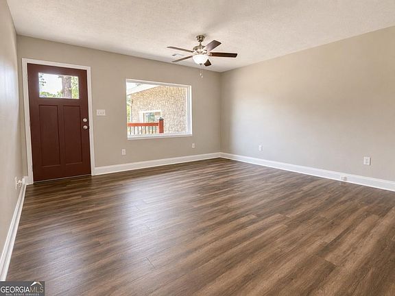 5th image of 5167 Ponderosa Farm Rd