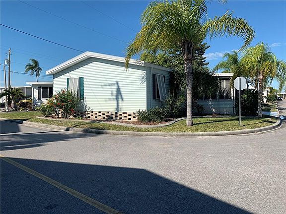 4th image of 142 Park Blvd S