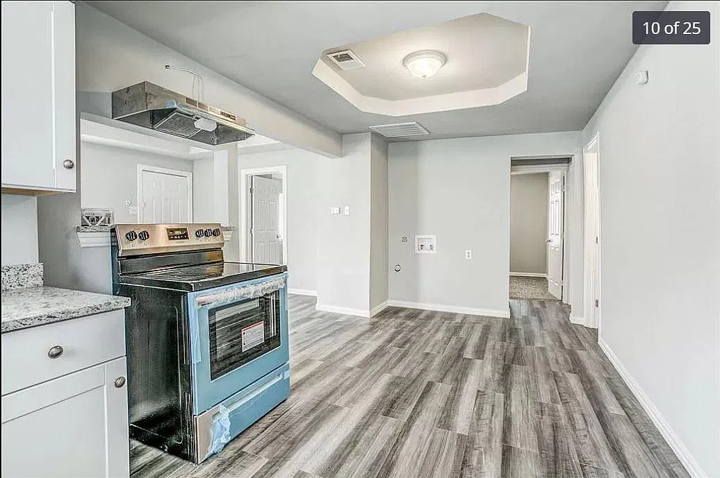 4316 Landrum Ave — Photo 3