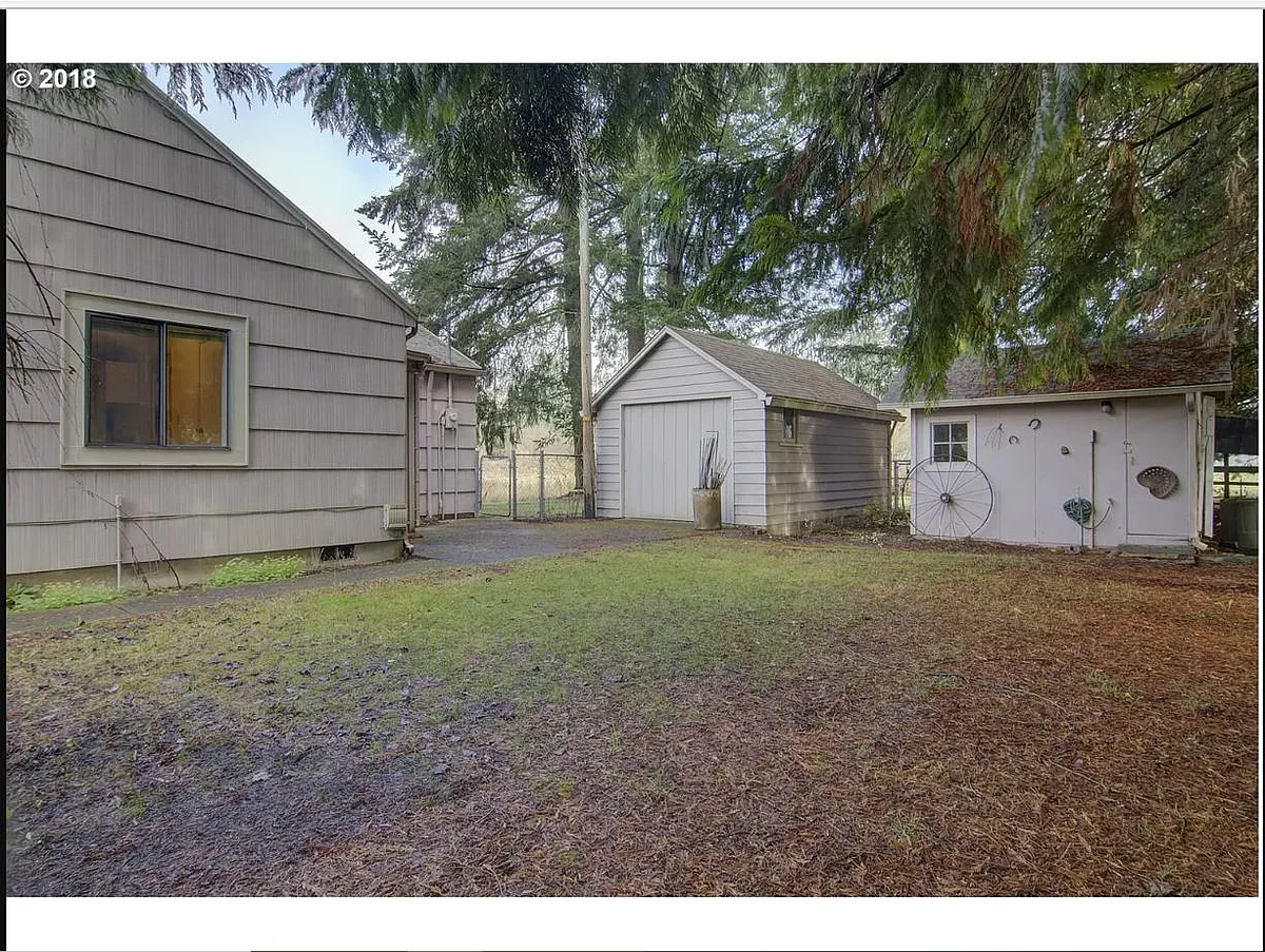 Building Photo - 15801 NE 152nd Ave