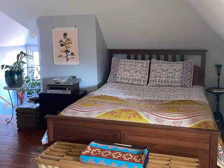 813 E Hutchinson Ave — Photo 9